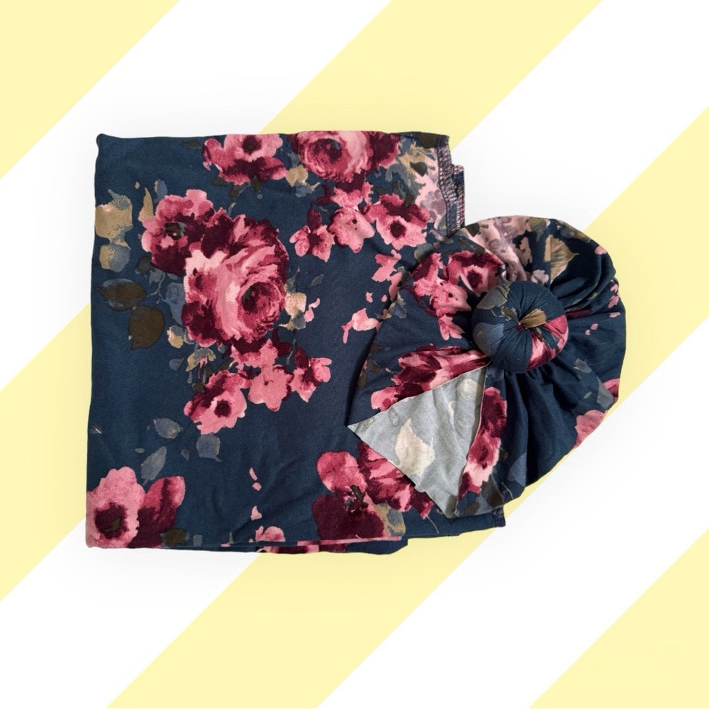 Newborn Wrap with headpiece for Photo Op